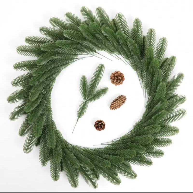Galhos de Pinheiro Artificiais - Christmas Wreath Fake avaliação e preço